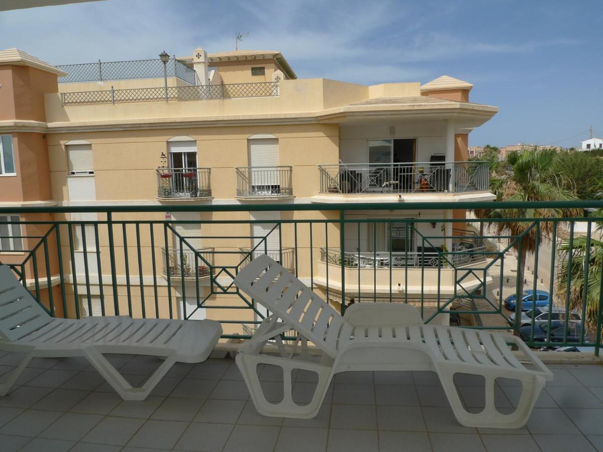 Torrox Costa Beachfront Apartment ภายนอก รูปภาพ