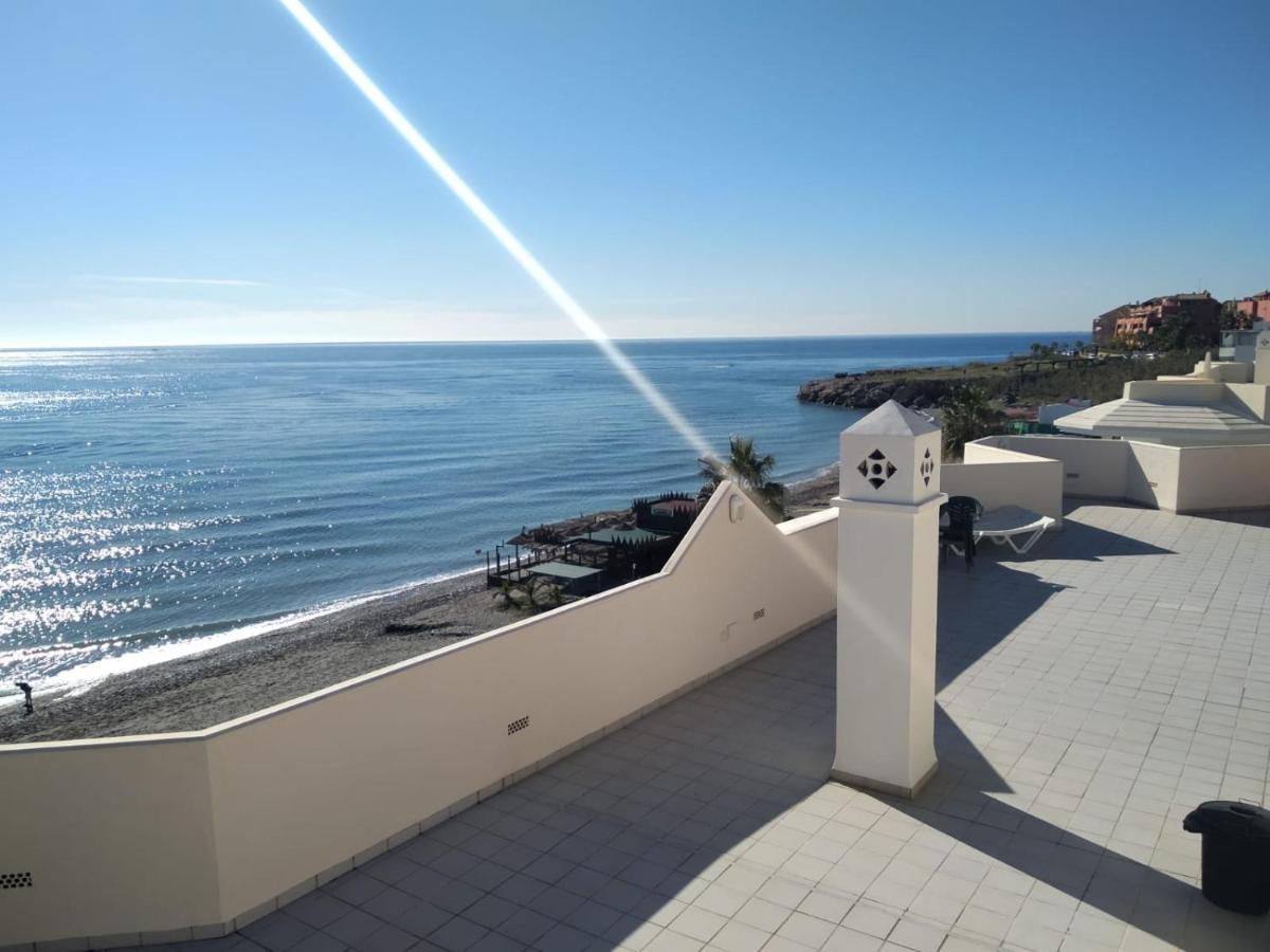 Torrox Costa Beachfront Apartment ภายนอก รูปภาพ