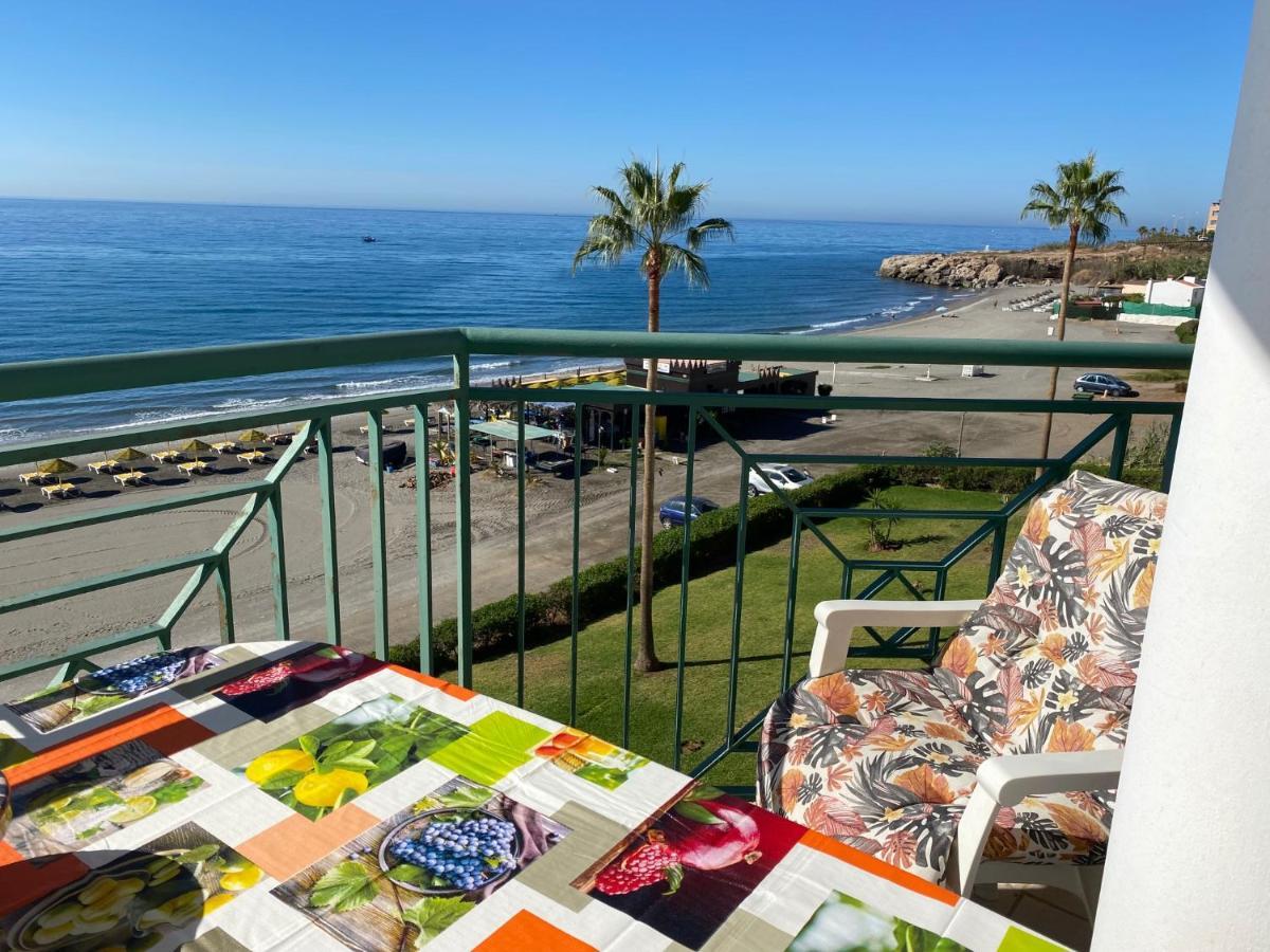 Torrox Costa Beachfront Apartment ภายนอก รูปภาพ