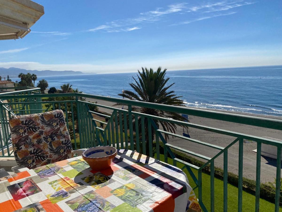 Torrox Costa Beachfront Apartment ภายนอก รูปภาพ